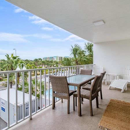Beach Oasis - No Storm Damage & Guest Ready! Come Enjoy The Heated Pool & Relax At The Beach! Clearwater Beach Buitenkant foto